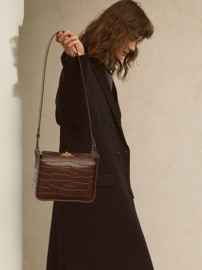 Elegant Genuine Leather Handbag for Daily Use