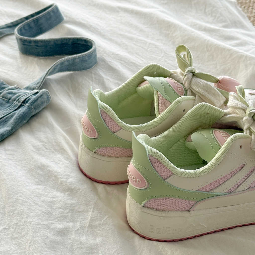 Women’s Versatile Casual Sports Shoes for Everyday Comfort