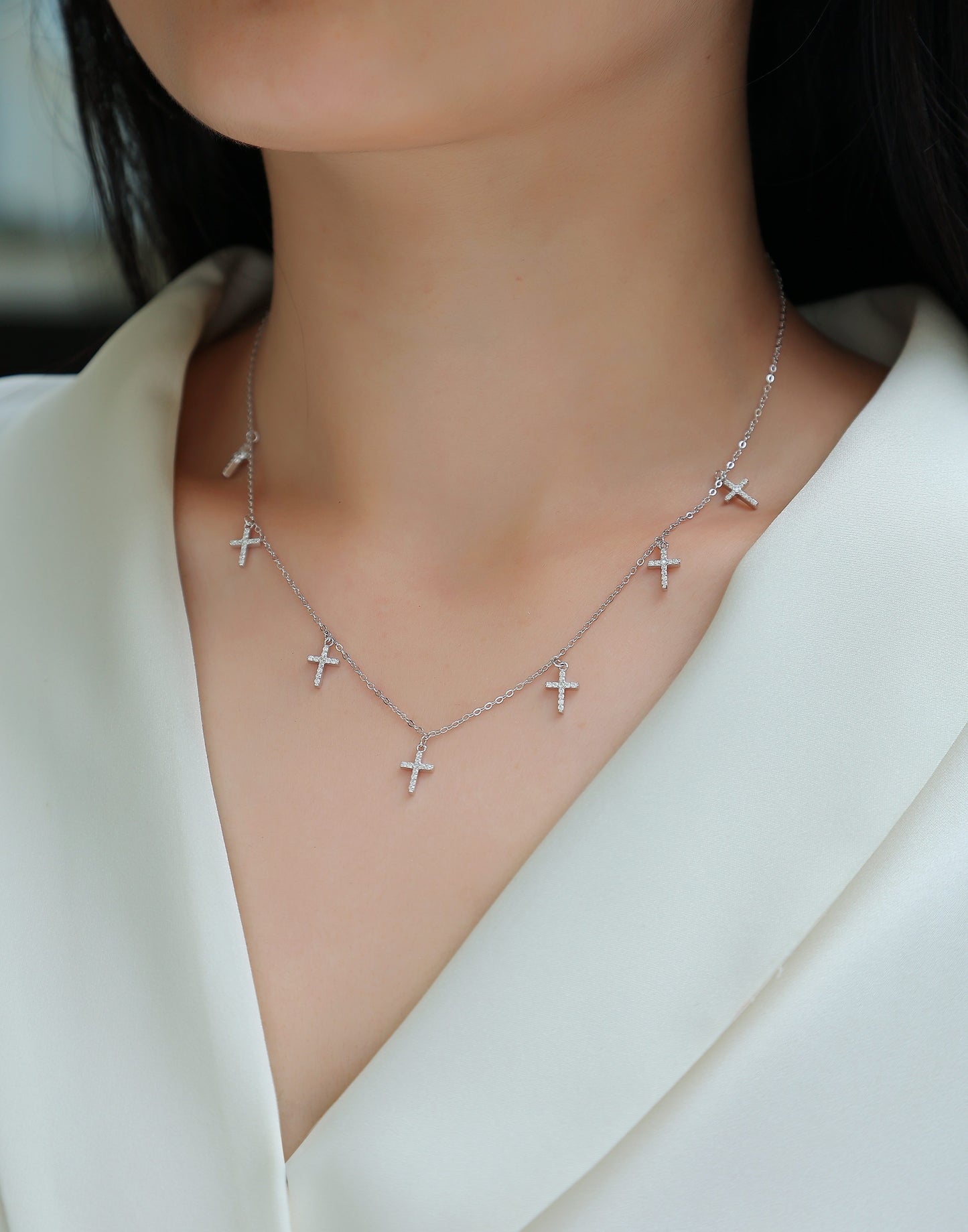 Elegant Holy Light Cross – Luxury Silver Moissanite Necklace