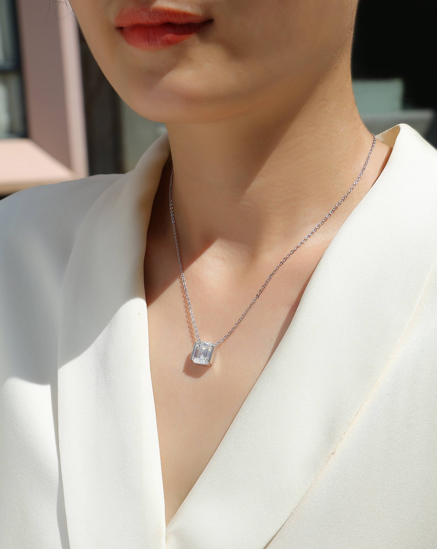 Platinum Plated Moissanite Necklace – Compact Luxury That Shines
