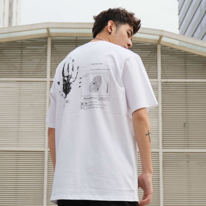 Classic Five-Point Sleeve Men’s Shirt – Versatile Style