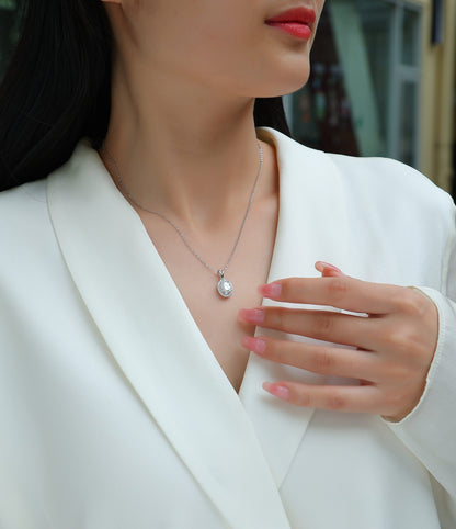 Luxury V-Shaped Moissanite Pendant – Platinum Silver Elegant Necklace