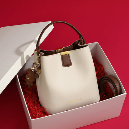 Lightweight Genuine Leather Women's Messenger Bag