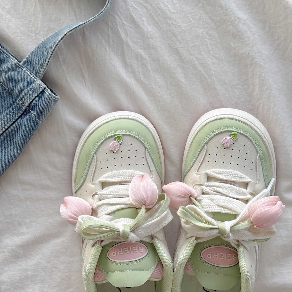 Women’s Versatile Casual Sports Shoes for Everyday Comfort