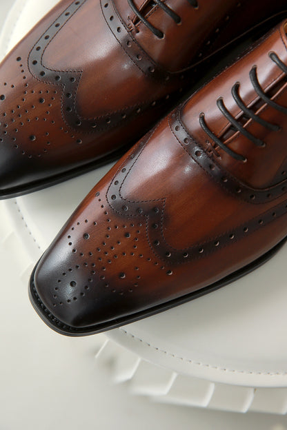 Classic British Brogue Engraved Men’s Shoes in Genuine Leather