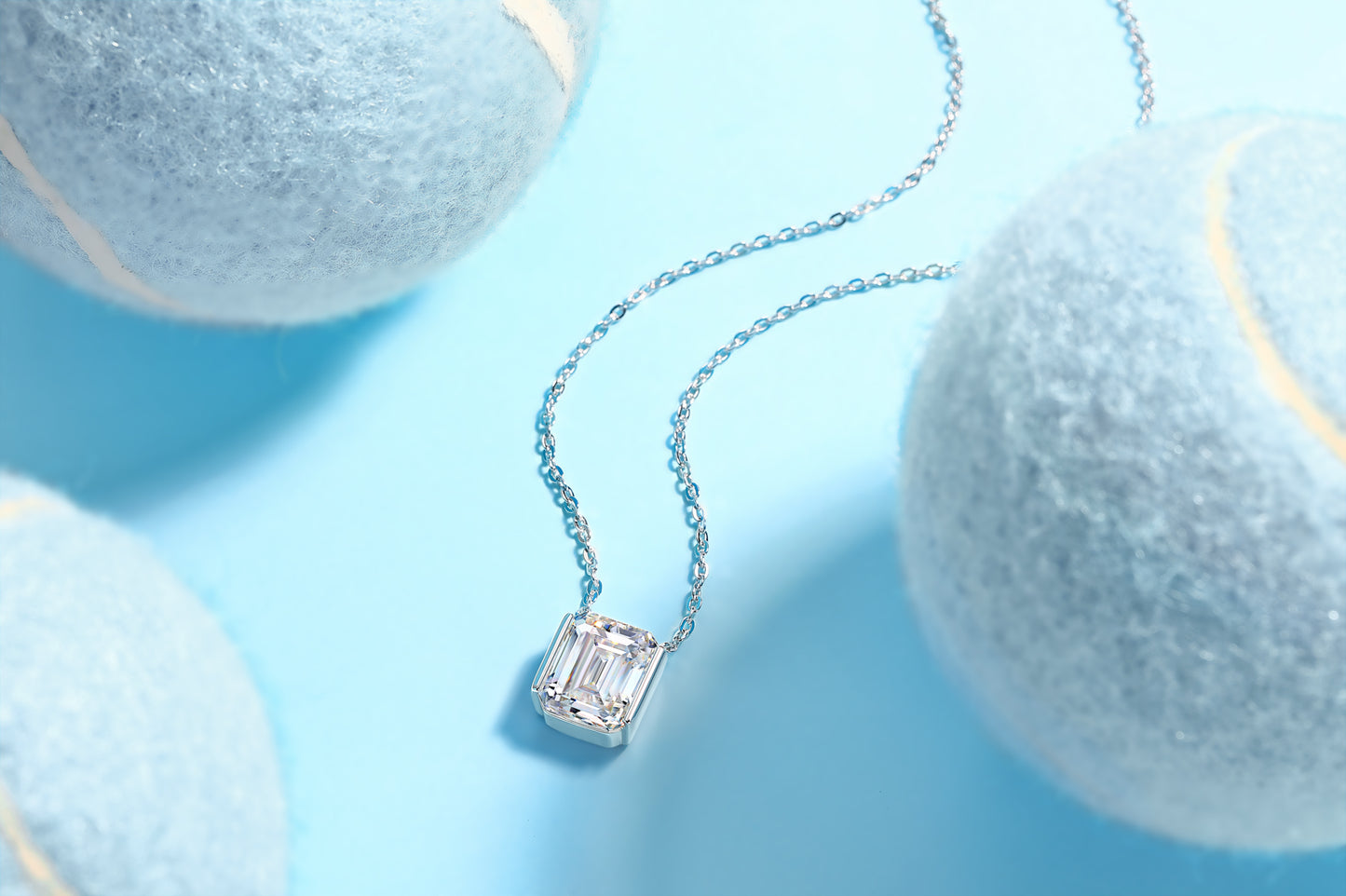 Platinum Plated Moissanite Necklace – Compact Luxury That Shines